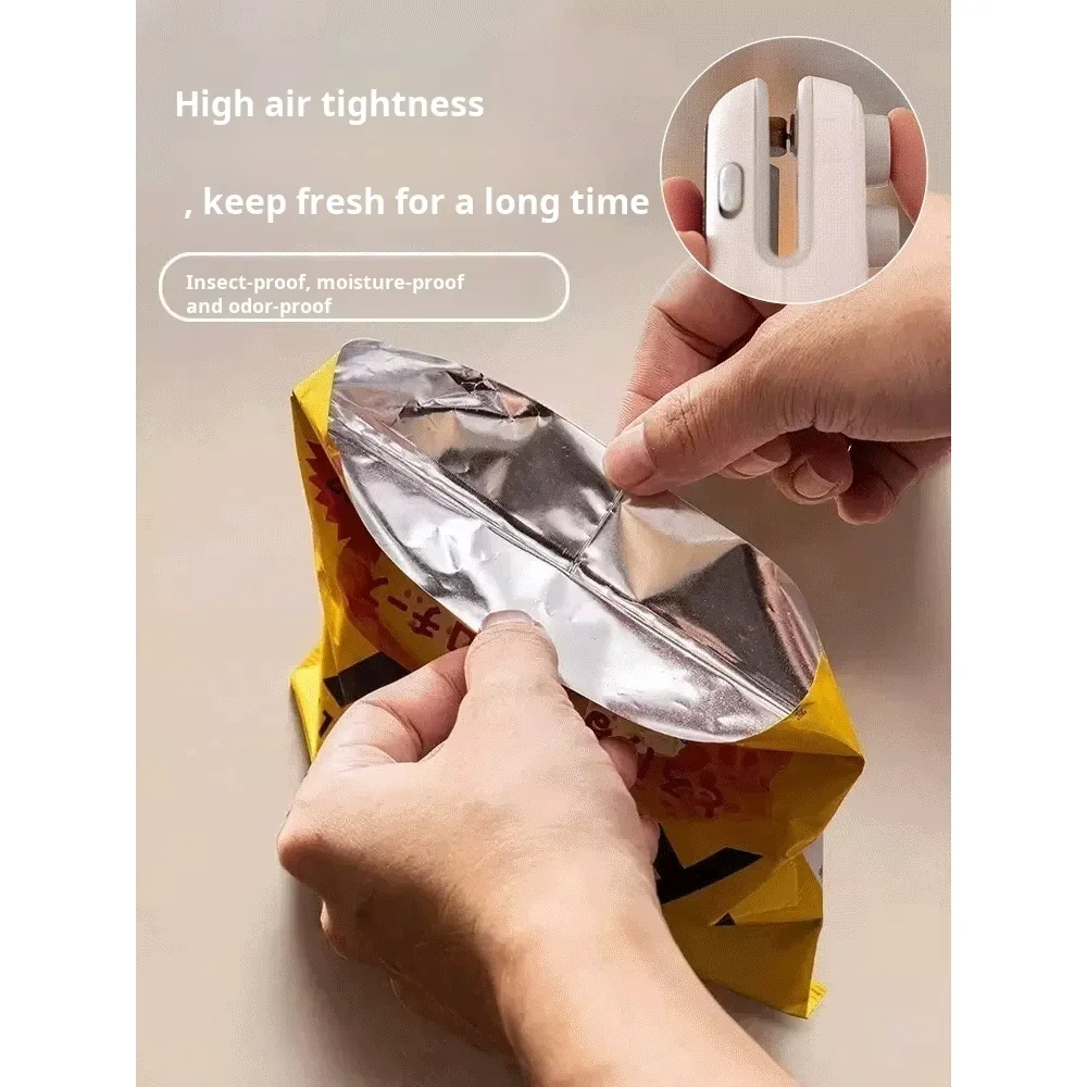 Mini Selador De Embalagem e Sacos ; Seladora a Vacuo Recarregavel USB ; Cortador de Embalagem - Imagem 5